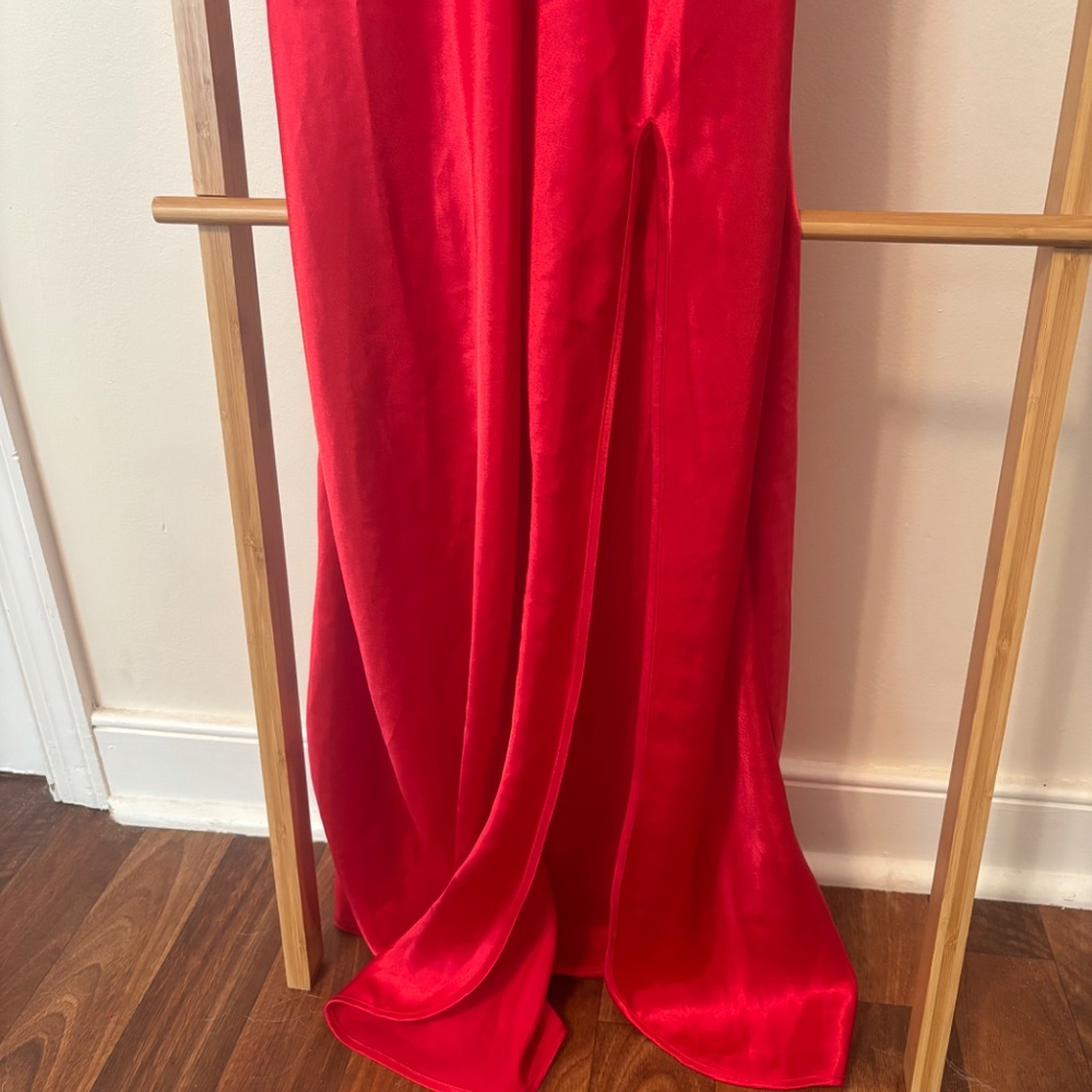 Vintage Victoria’s Secret gold label red slip satin and lace - Picture 5 of 6